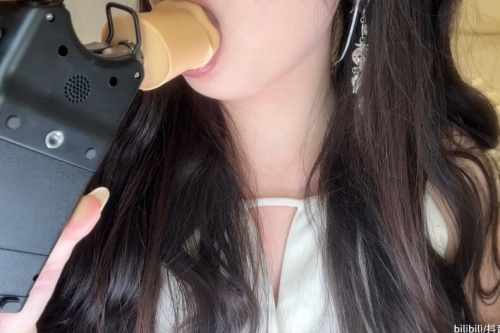 夏诗诗vv视频下载,经典作品与心灵之声