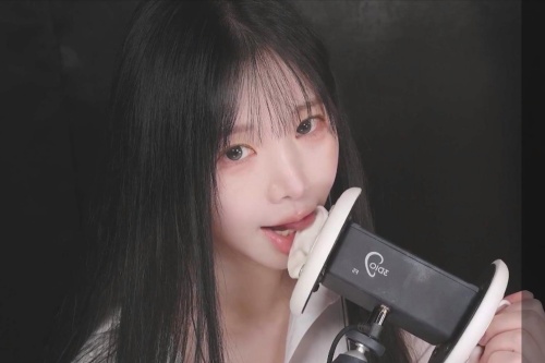 二呆啾真名叫什么？深入解析其声音特色与直播魅力